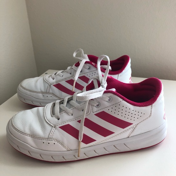 Girl’s Adidas tennis shoes - Picture 4 of 8